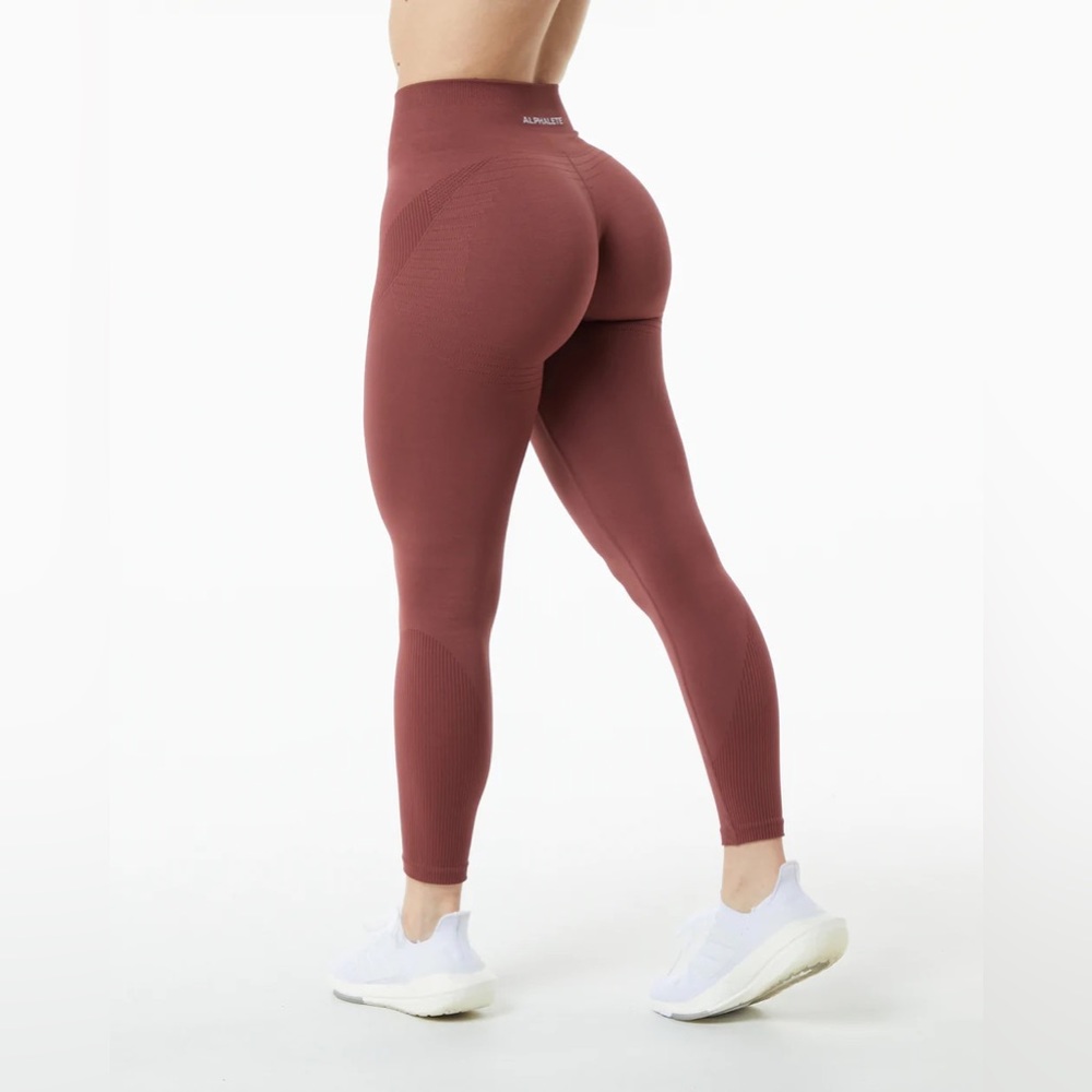 Alphalete Ozone Legging, Gingerbread M